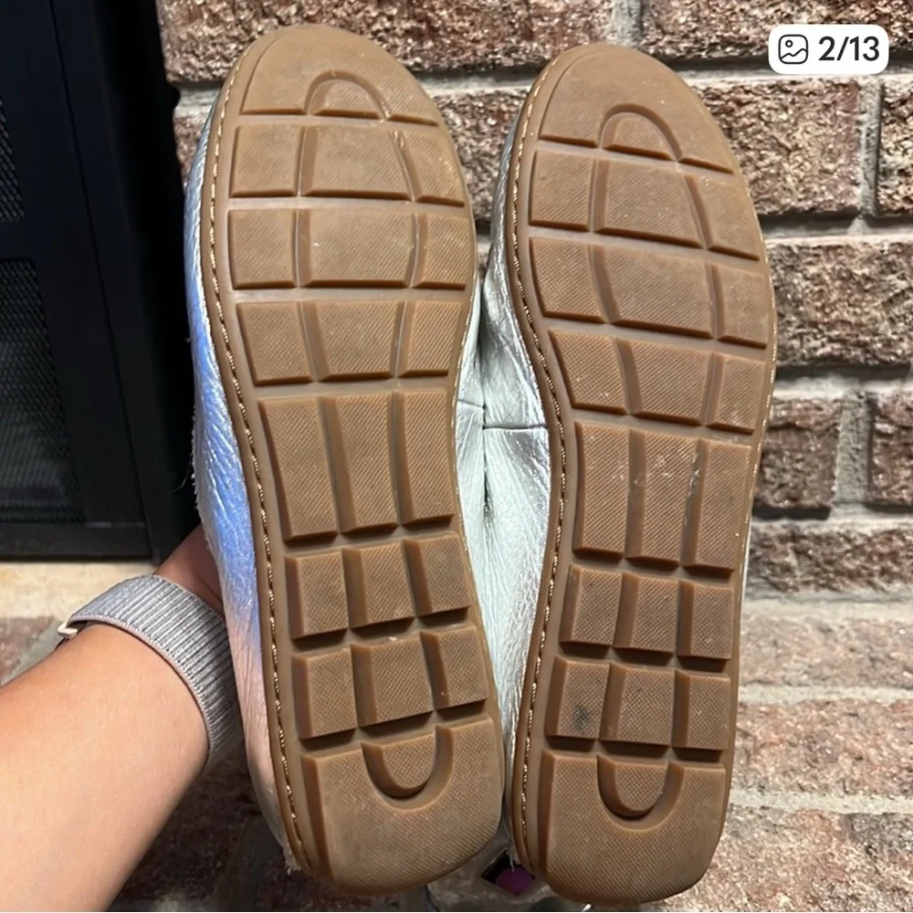 Coach Mary Lock Up Silver slip on Loafers size 8.5B - Picture 2 of 12